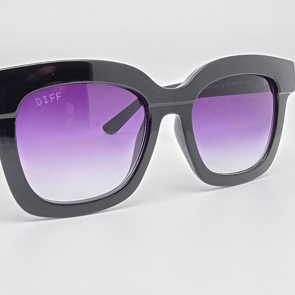 Diff Eyewear Makay Black Frame Grey Gradient Lens… - image 8